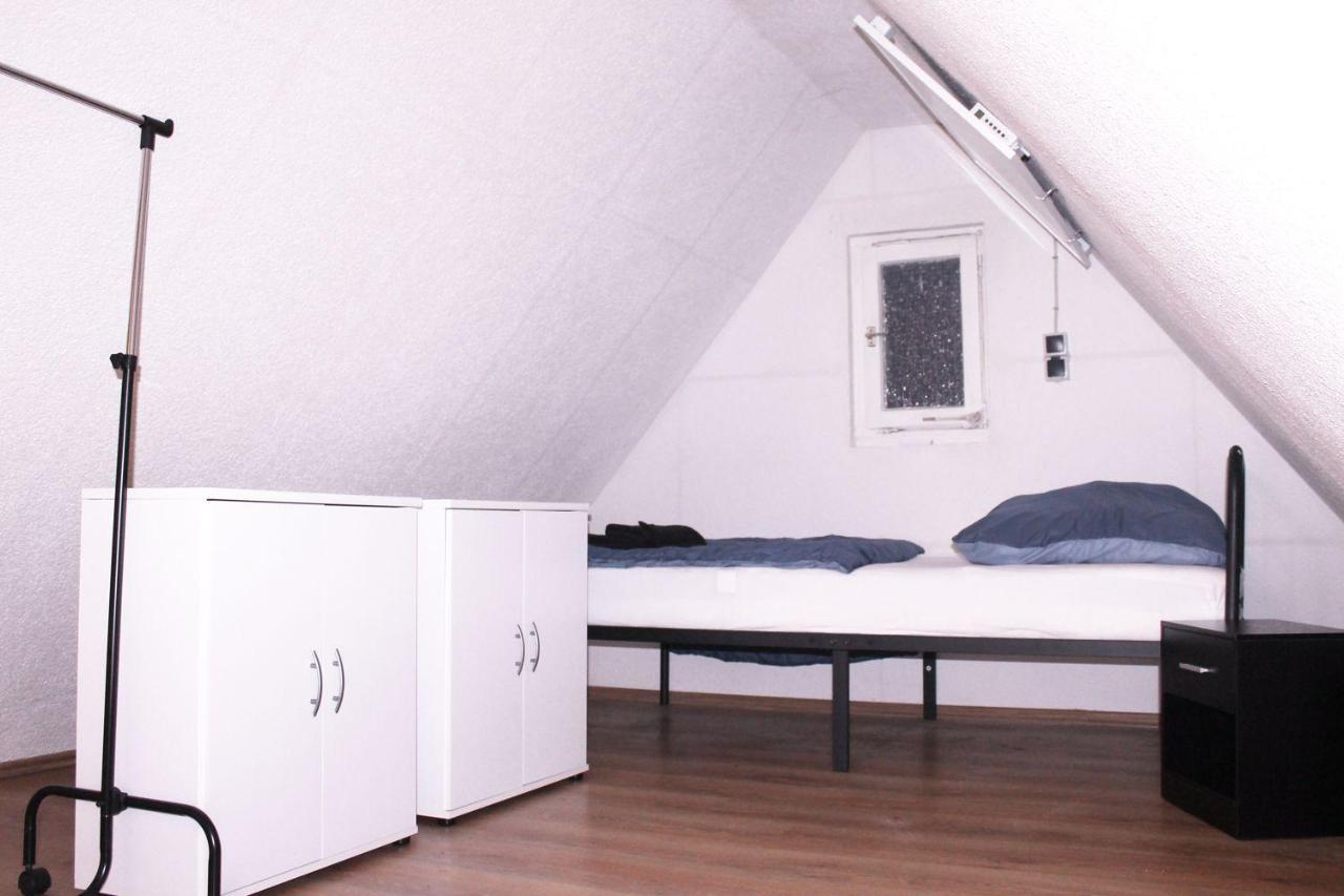 Fully Equipped Apartments Bonnigheim Екстериор снимка