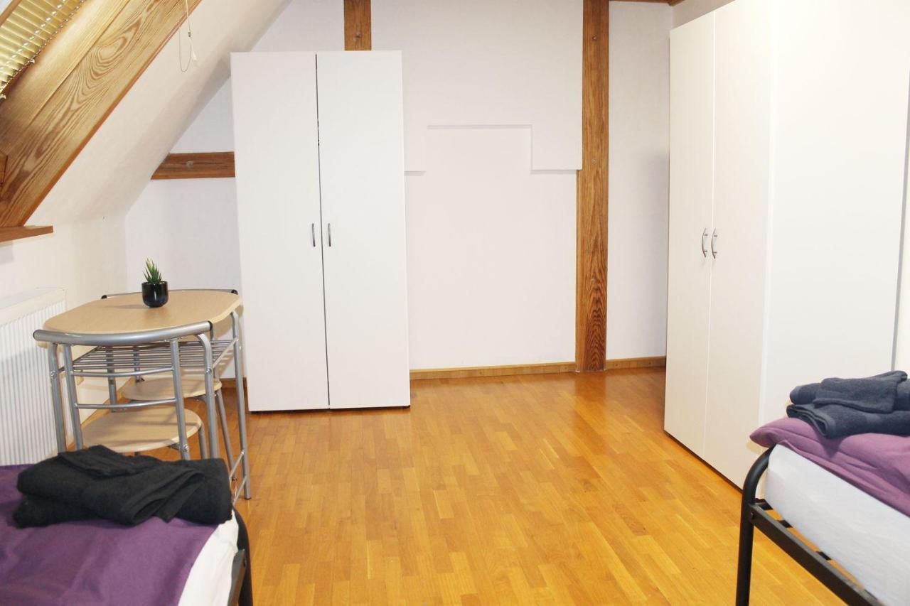 Fully Equipped Apartments Bonnigheim Екстериор снимка