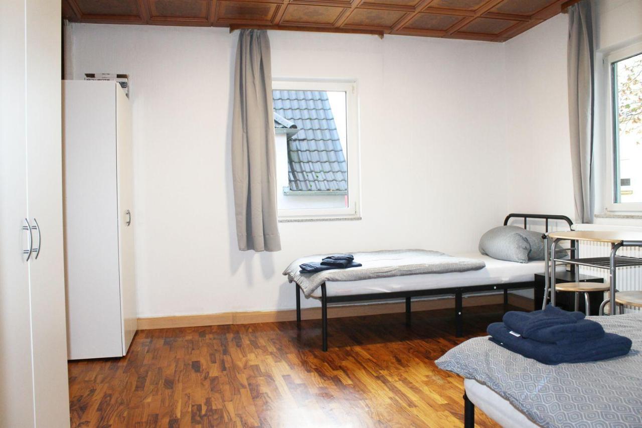 Fully Equipped Apartments Bonnigheim Екстериор снимка