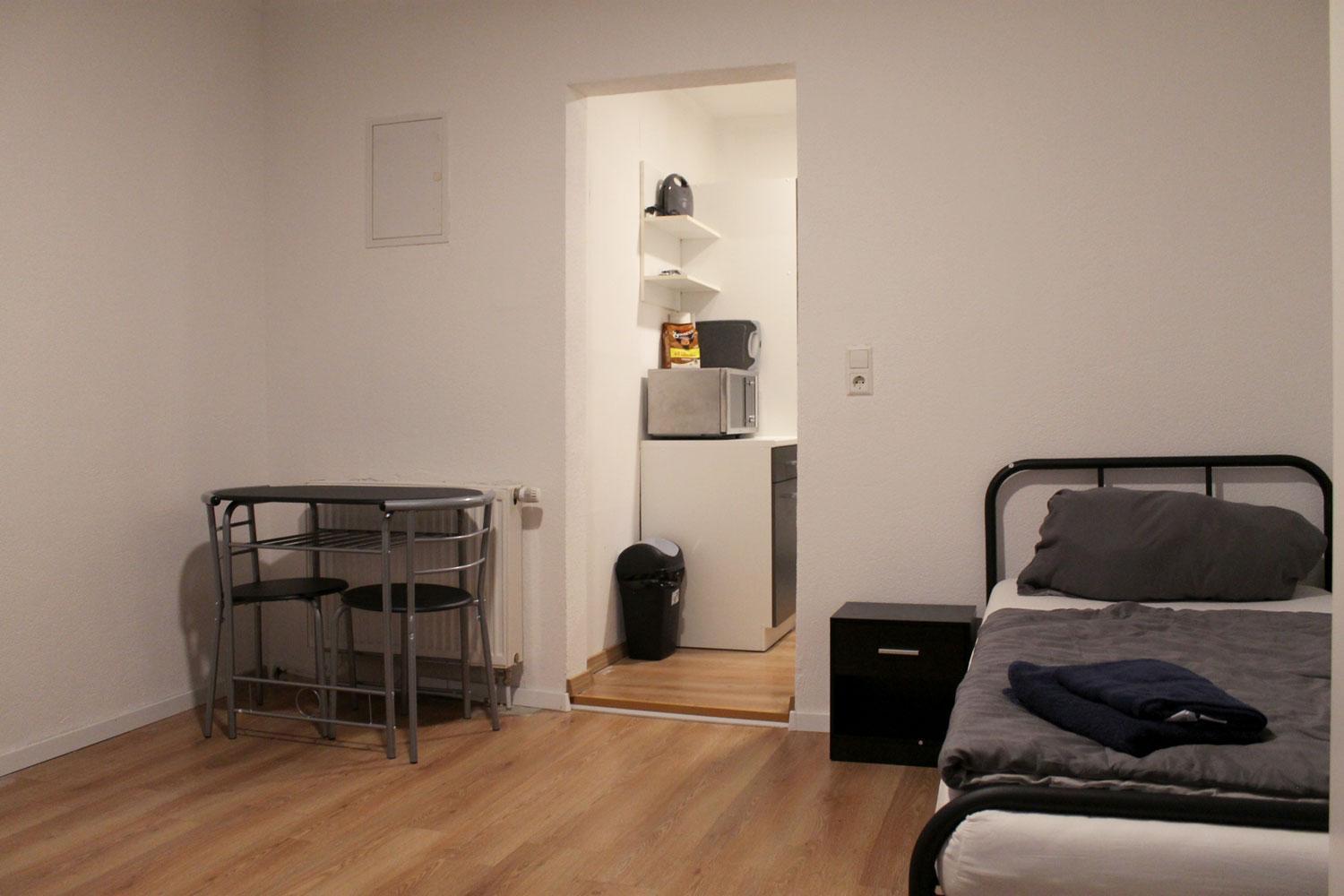 Fully Equipped Apartments Bonnigheim Екстериор снимка